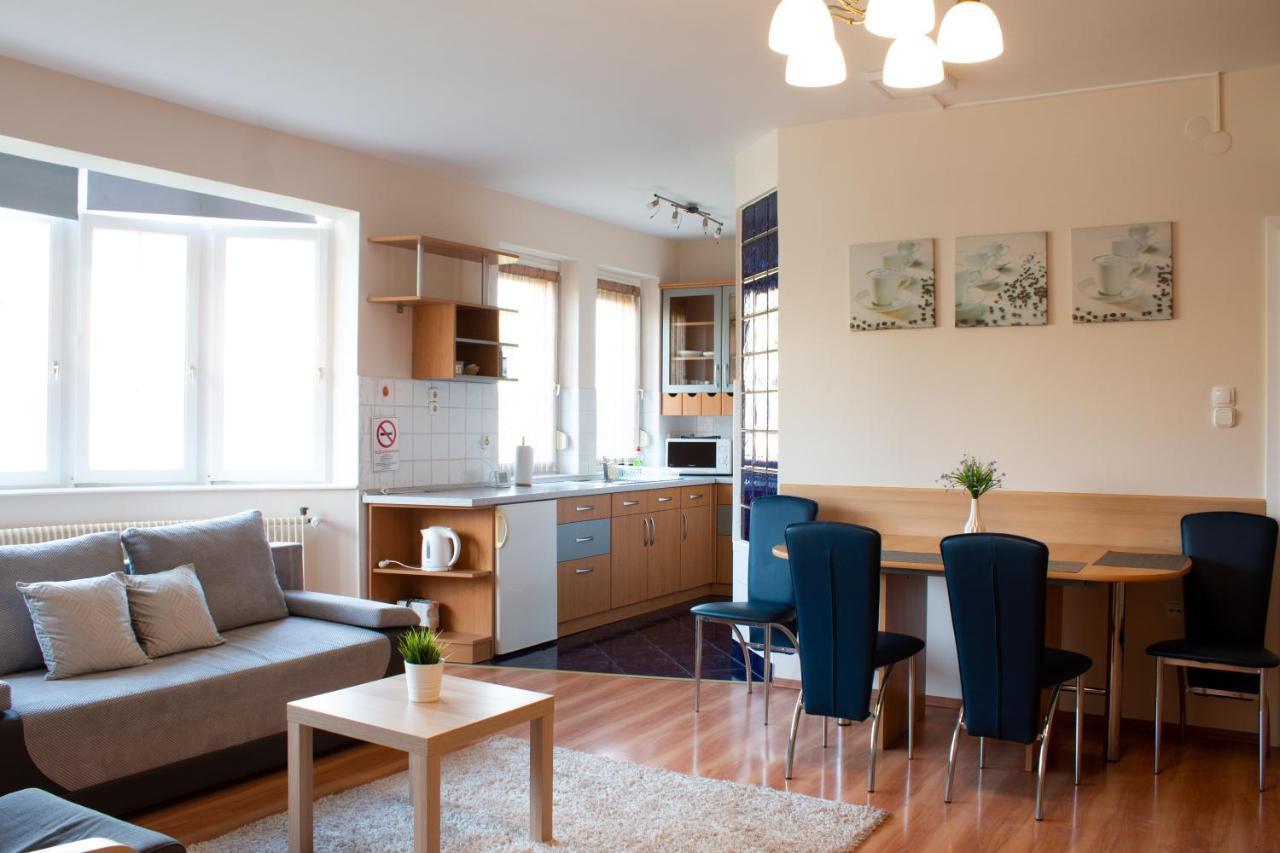 Titan Apartman Gyula Exterior foto