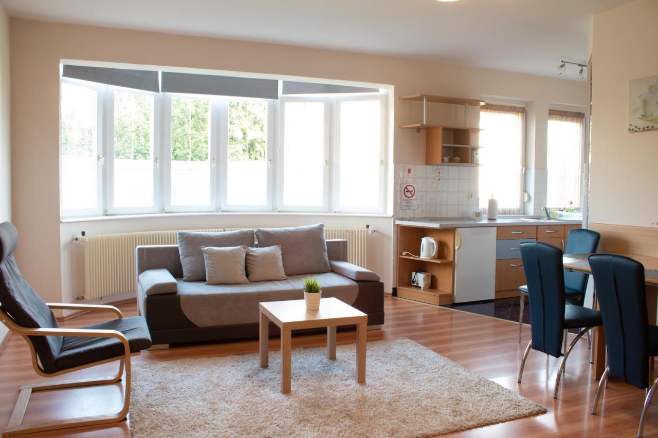 Titan Apartman Gyula Exterior foto